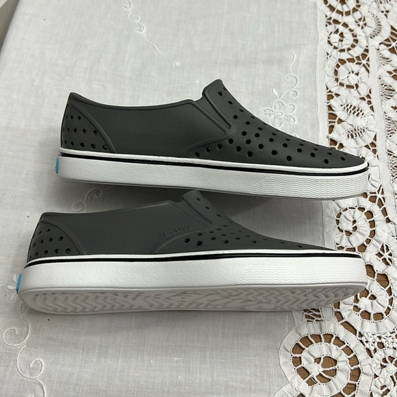 Native Shoes Gray Miles size M4/W6 - Picture 5 of 11
